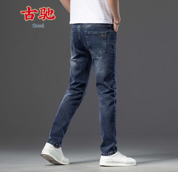 ブランドジーンズ全体デザイン